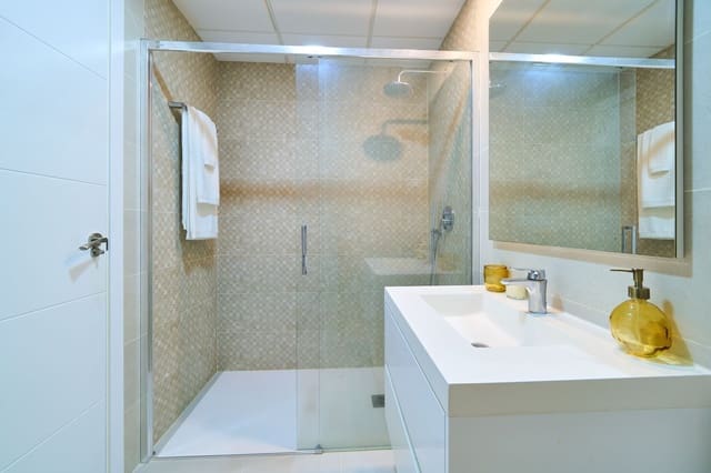 2 Zimmer Apartment zu verkaufen in Bel-Air, Estepona mit Pool Garage - 540.000 € (Ref: 10018377)