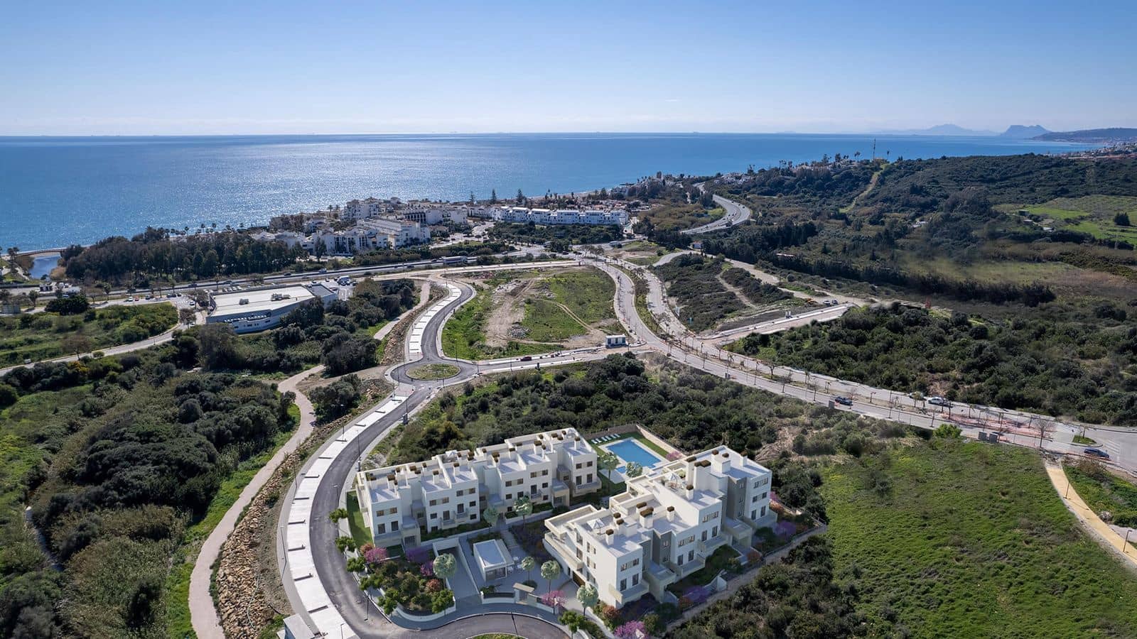 3 sovrum Takvåning till salu i Estepona med pool - 739 000 € (Ref: 10018503)