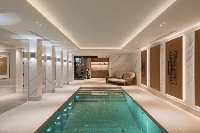8 chambre Villa/Maison à vendre à La Quinta, Benahavís avec piscine garage - 9 980 000 € (Ref: 10022245)