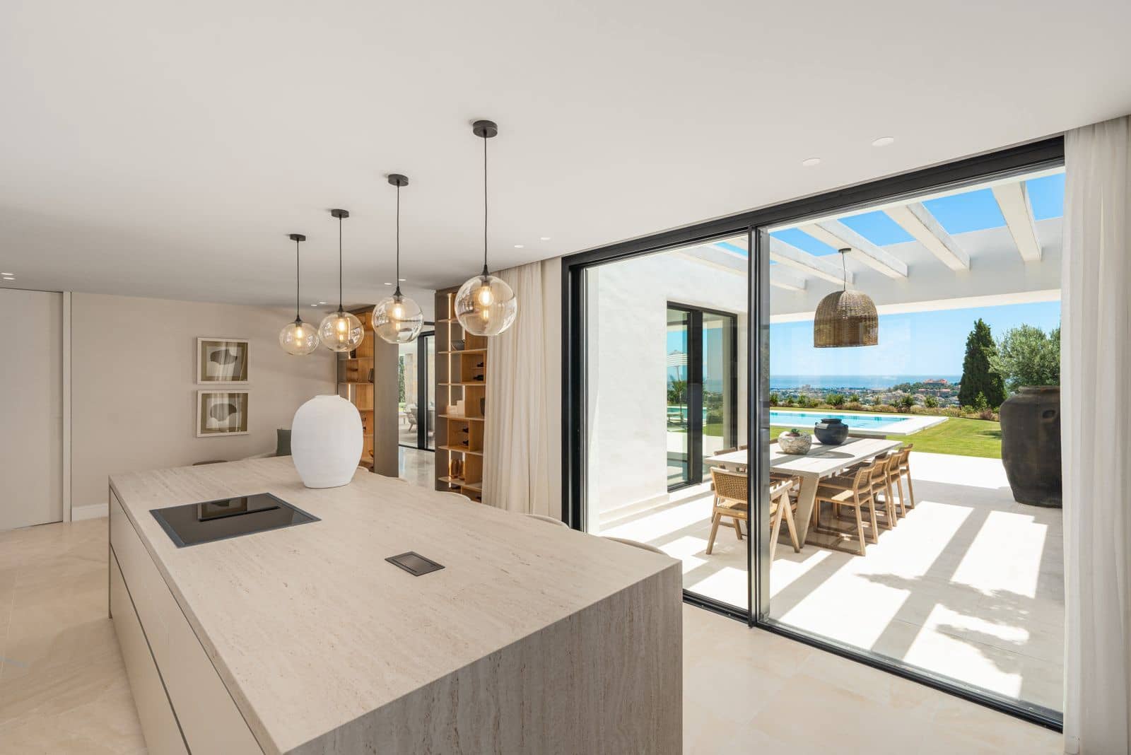 8 chambre Villa/Maison à vendre à Benahavis avec piscine garage - 9 980 000 € (Ref: 10022245)