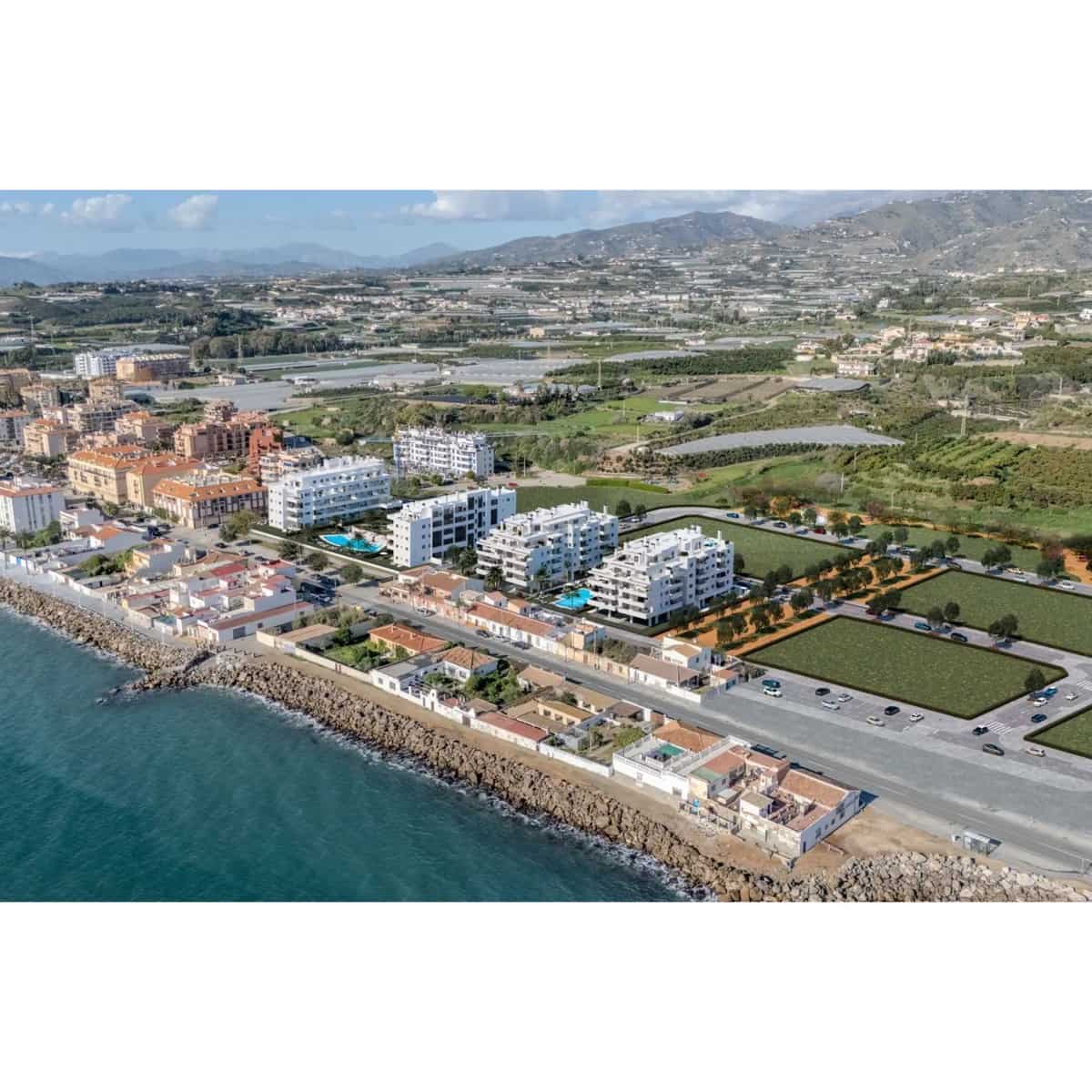 2 makuuhuone Huoneisto myytävänä paikassa Algarrobo Costa mukana uima-altaan 
autotalli - 275 000 € (Ref: 10023889)