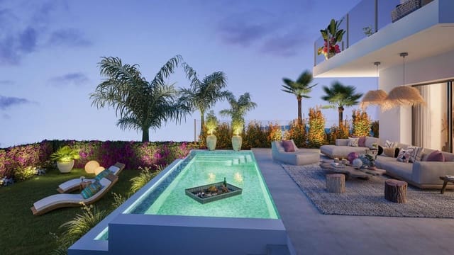 3 makuuhuone Paritalo myytävänä paikassa El Faro de Calaburra - Chaparral, Mijas mukana uima-altaan 
autotalli - 949 000 € (Ref: 10024031)