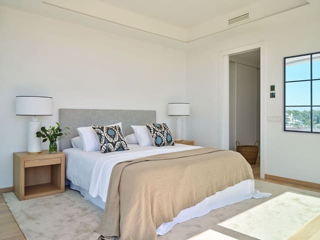 4 sovrum Villa till salu i Valdeolletas - Las Cancelas - Xarblanca, Marbella med pool garage - 1 890 000 € (Ref: 10027938)
