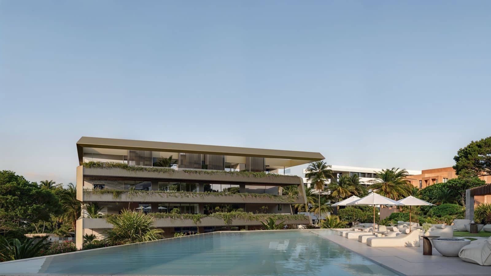 3 sovrum Lägenhet till salu i Estepona med pool garage - 997 500 € (Ref: 10033851)
