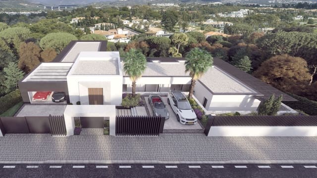 5 soveværelse Villa til salg i Las Brisas, Marbella med swimmingpool garage - € 11.500.000 (Ref: 10037332)