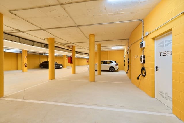 2 makuuhuone Huoneisto myytävänä paikassa Benalmádena mukana uima-altaan 
autotalli - 799 000 € (Ref: 10038749)