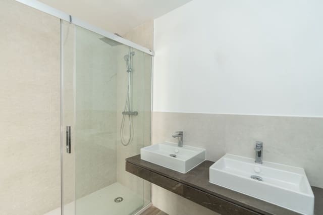1 makuuhuone Huoneisto myytävänä paikassa La Cala de Mijas, Mijas mukana uima-altaan 
autotalli - 680 000 € (Ref: 10047118)