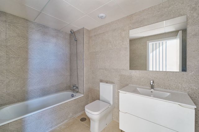 3 sovrum Semi-fristående Villa till salu i La Cala de Mijas, Mijas med pool garage - 890 000 € (Ref: 10119917)