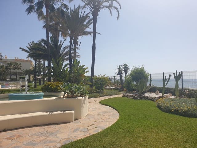 2 soveværelse Lejlighed til salg i La Cala de Mijas, Mijas med swimmingpool - € 549.000 (Ref: 8546204)