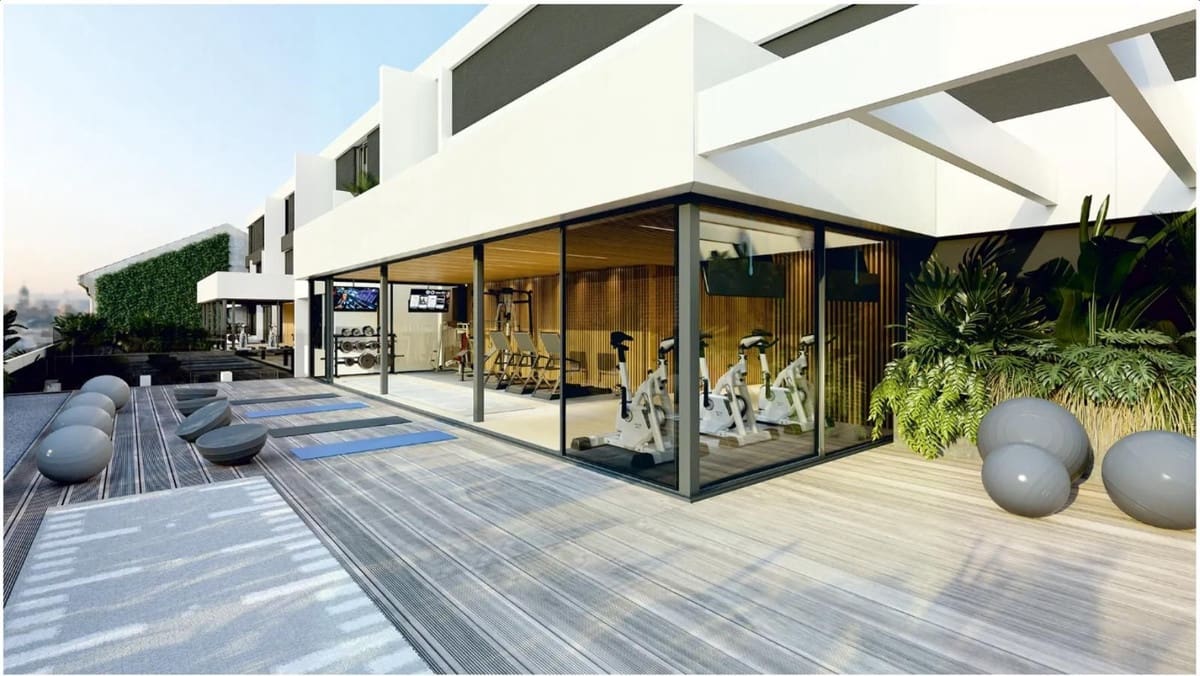 Piso de 2 habitaciones en Fuengirola en venta con piscina garaje - 599.000 € (Ref: 9426994)