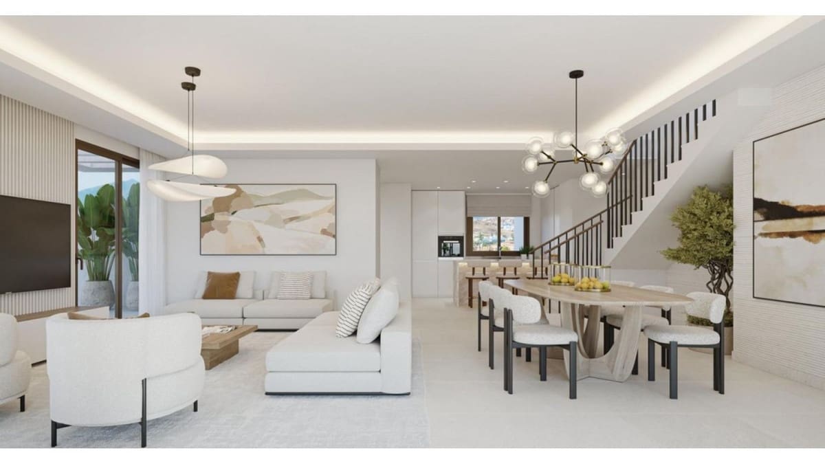 2 soverom Leilighet til salgs i Estepona med svømmebasseng garasje - € 743 000 (Ref: 9437025)