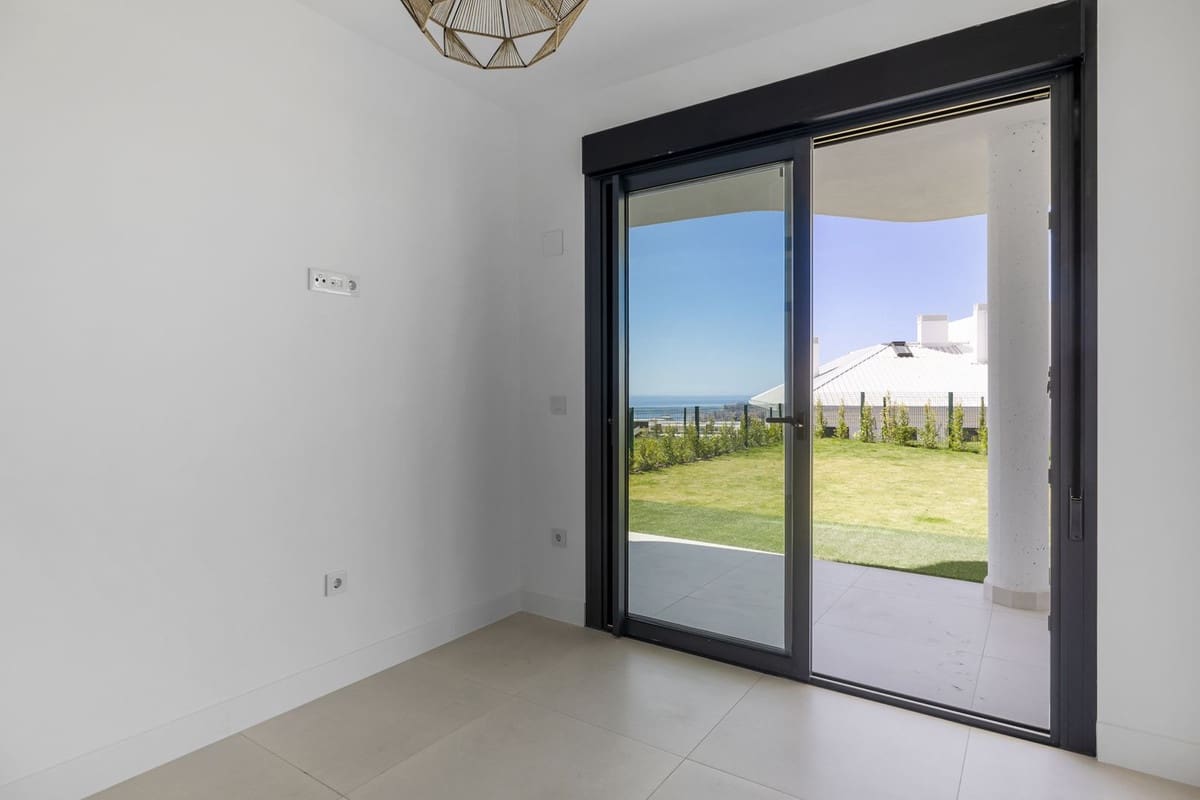 2 soveværelse Byhus til salg i Fuengirola med swimmingpool garage - € 498.000 (Ref: 9437057)