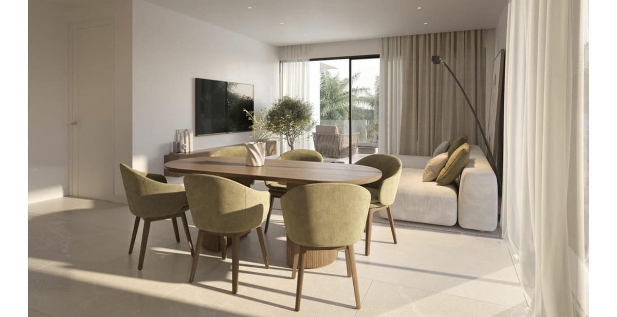 2 bedroom Flat for sale in Estepona with pool - € 495,000 (Ref: 9441822)