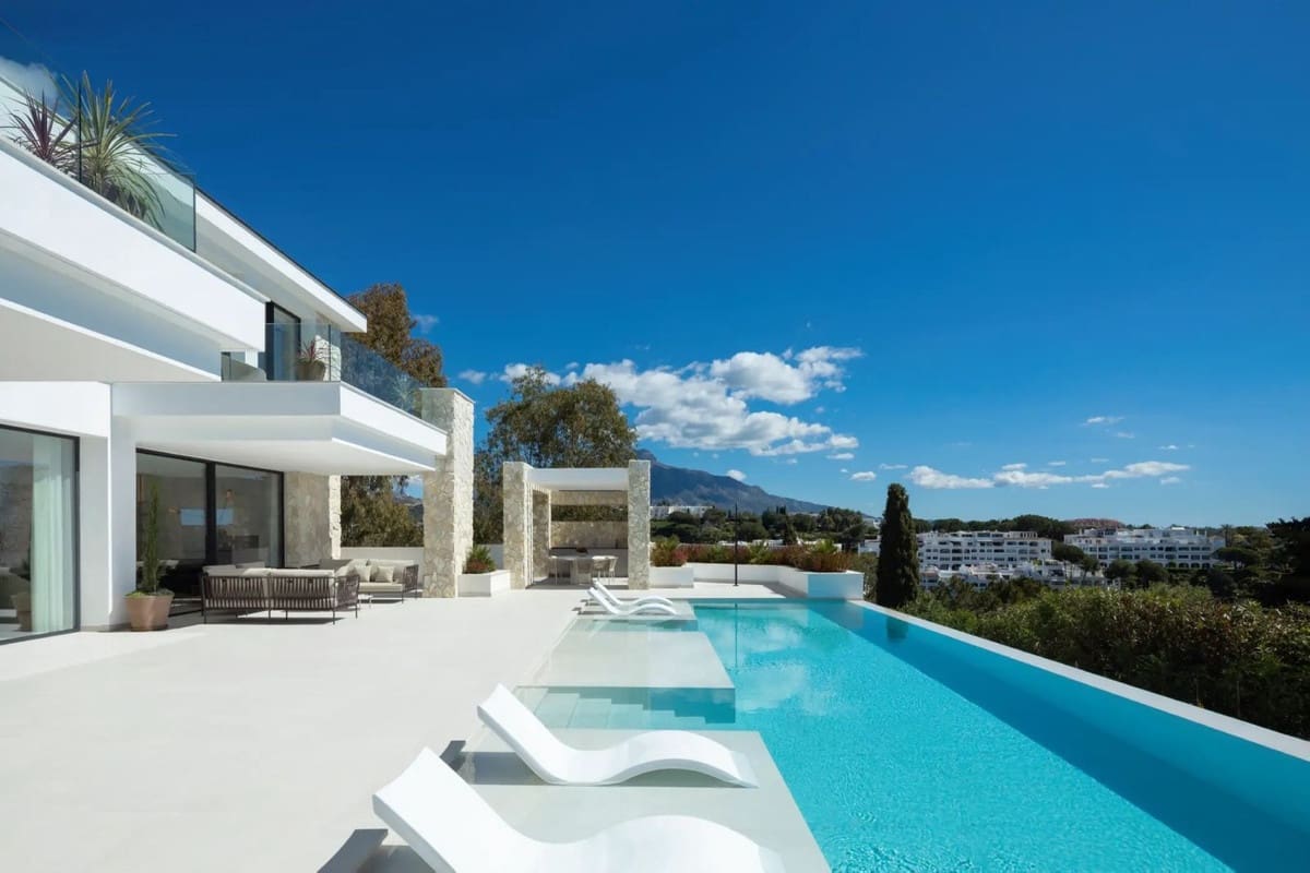 5 slaapkamer Villa te koop in Benahavis met zwembad garage - € 5.750.000 (Ref: 9441856)