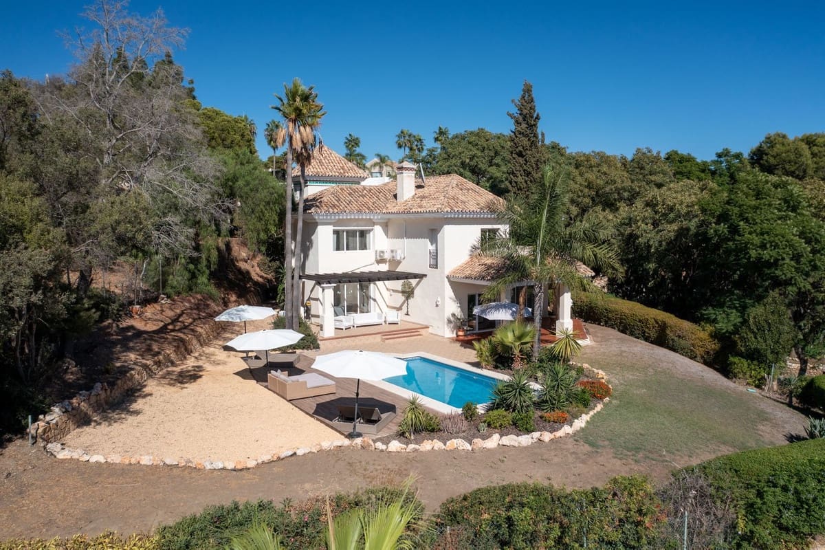 5 chambre Villa/Maison à vendre à Marbella avec piscine garage - 1 995 000 € (Ref: 9443192)