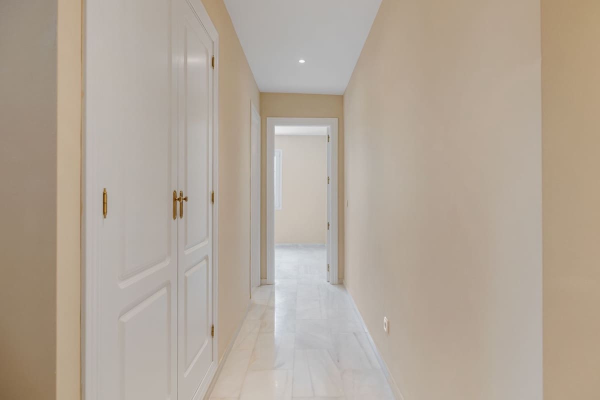 4 quarto Moradia para venda em La Capellania com piscina garagem - 1 795 000 € (Ref: 9443196)