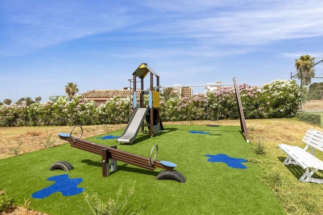 2 slaapkamer Flat te koop in Riviera del Sol, Mijas met zwembad - € 325.000 (Ref: 9472917)