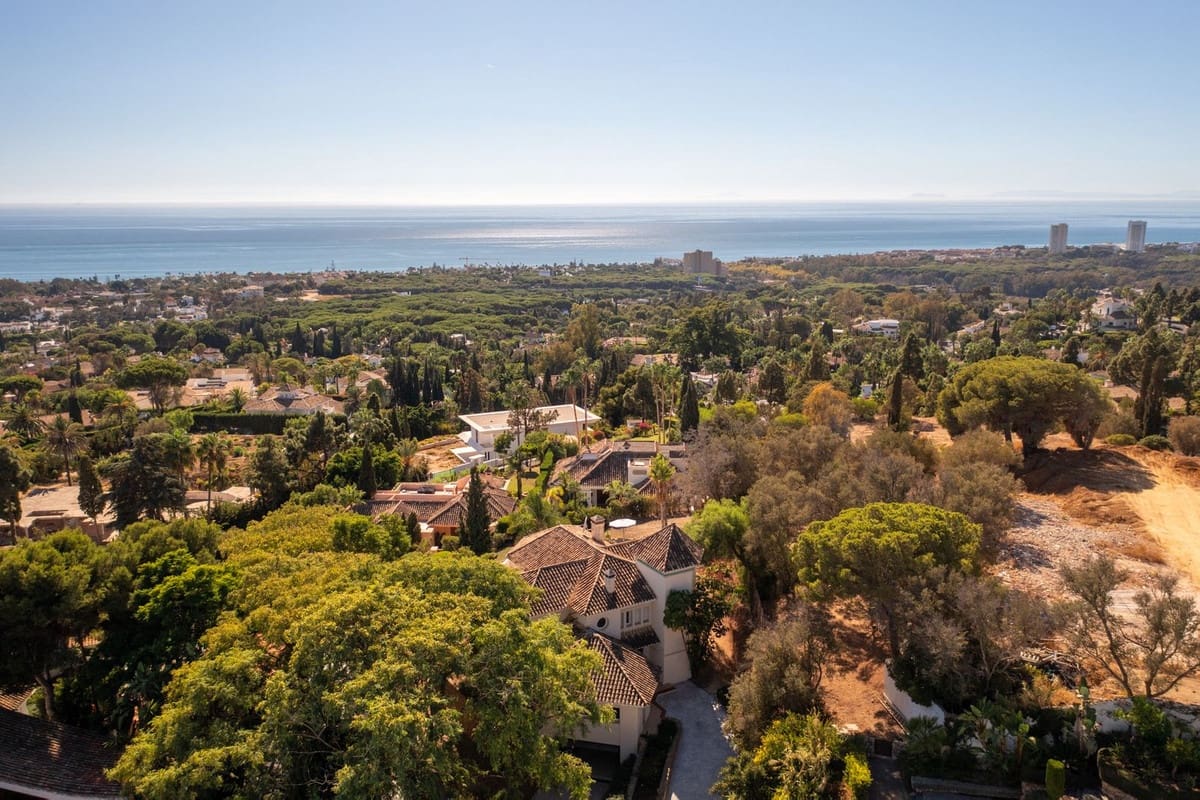 5 sovrum Villa till salu i Marbella med pool garage - 1 995 000 € (Ref: 9474832)