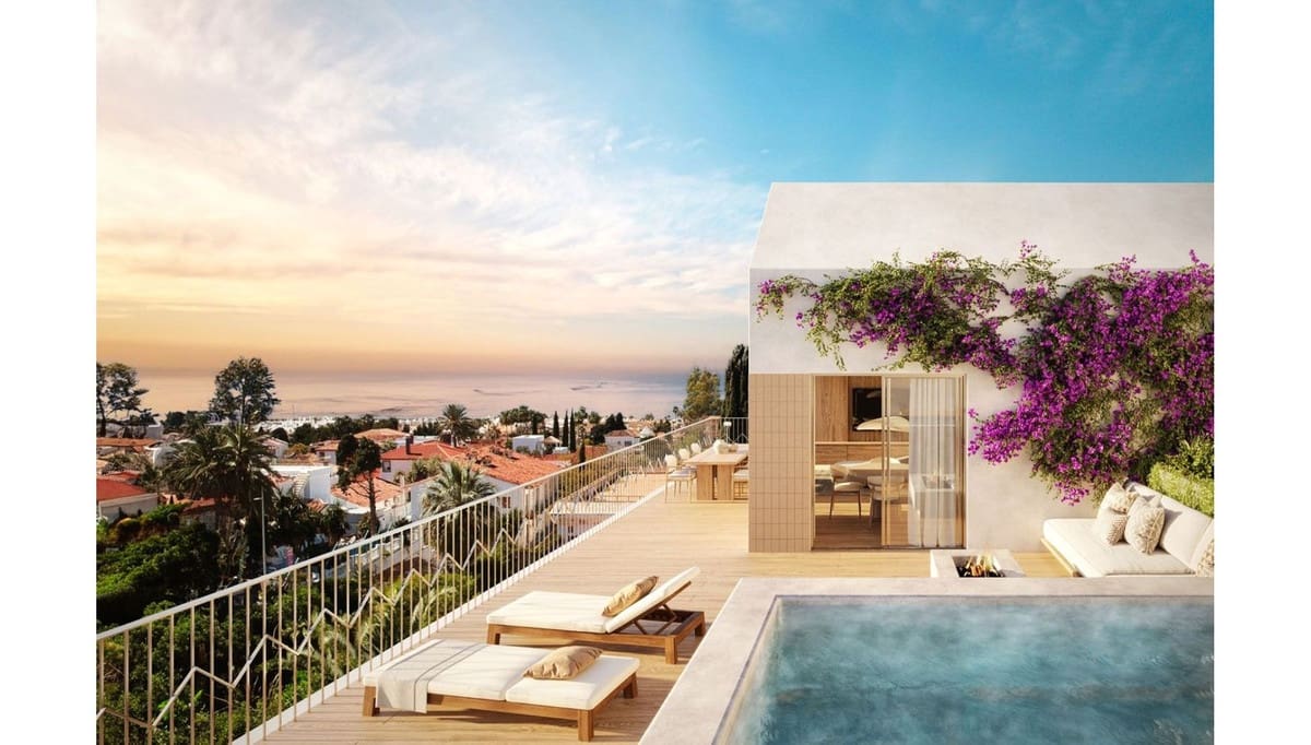 2 bedroom Flat for sale in Torremolinos with pool garage - € 506,000 (Ref: 9475419)