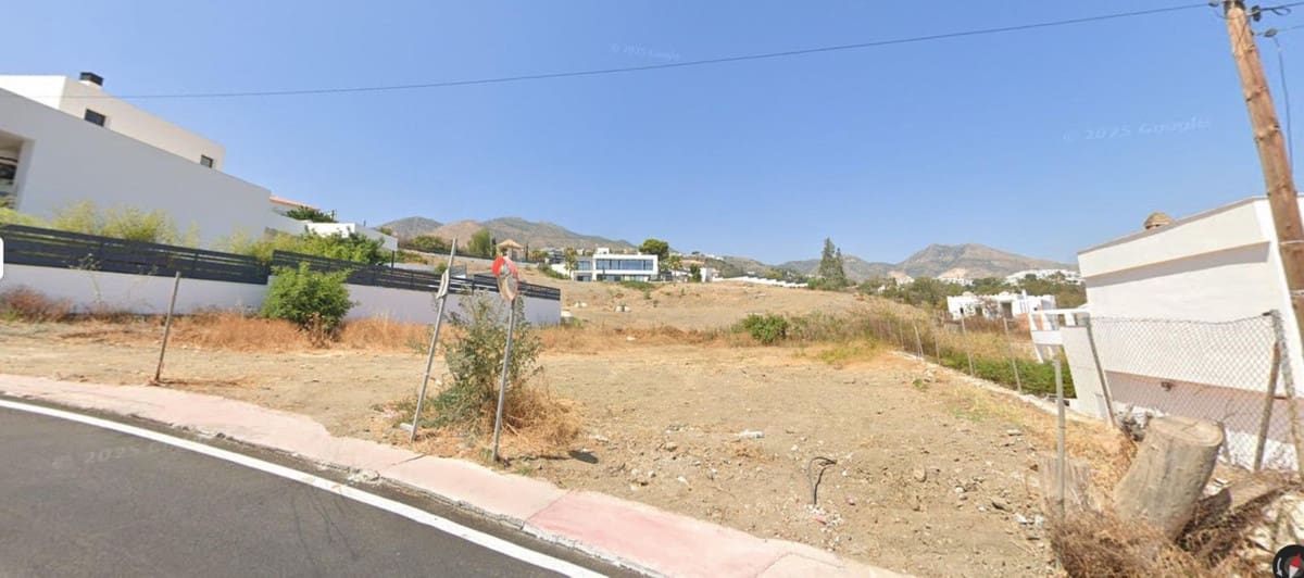 Building Plot for sale in Benalmadena - € 670,000 (Ref: 9475447)