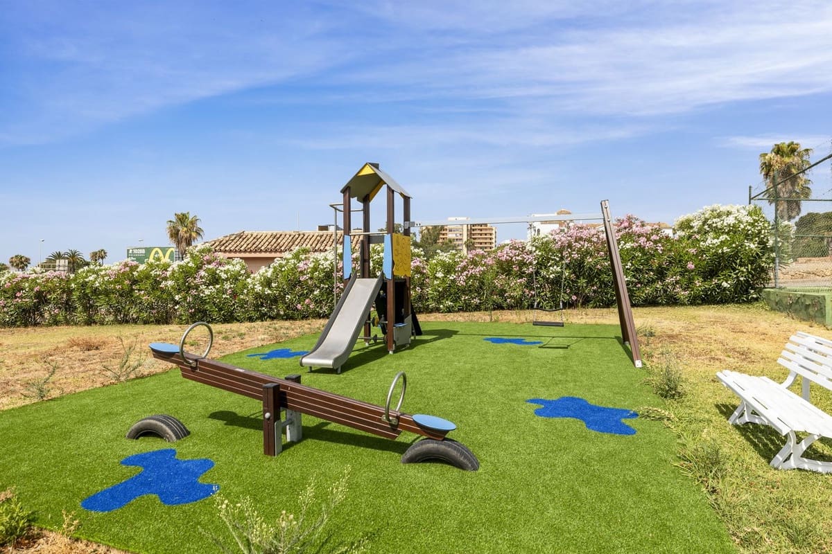 2 camera da letto Appartamento in vendita in Riviera del Sol con piscina - 325.000 € (Rif: 9481160)