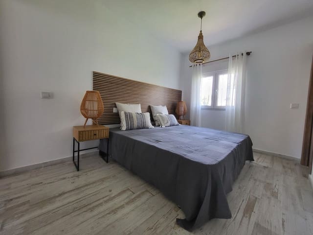 Casa de 3 habitaciones en El Faro, Mijas en venta - 369.000 € (Ref: 9483506)