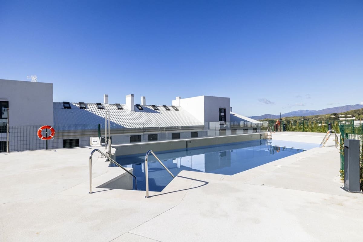 2 slaapkamer Huis te koop in Fuengirola met zwembad garage - € 498.000 (Ref: 9483903)