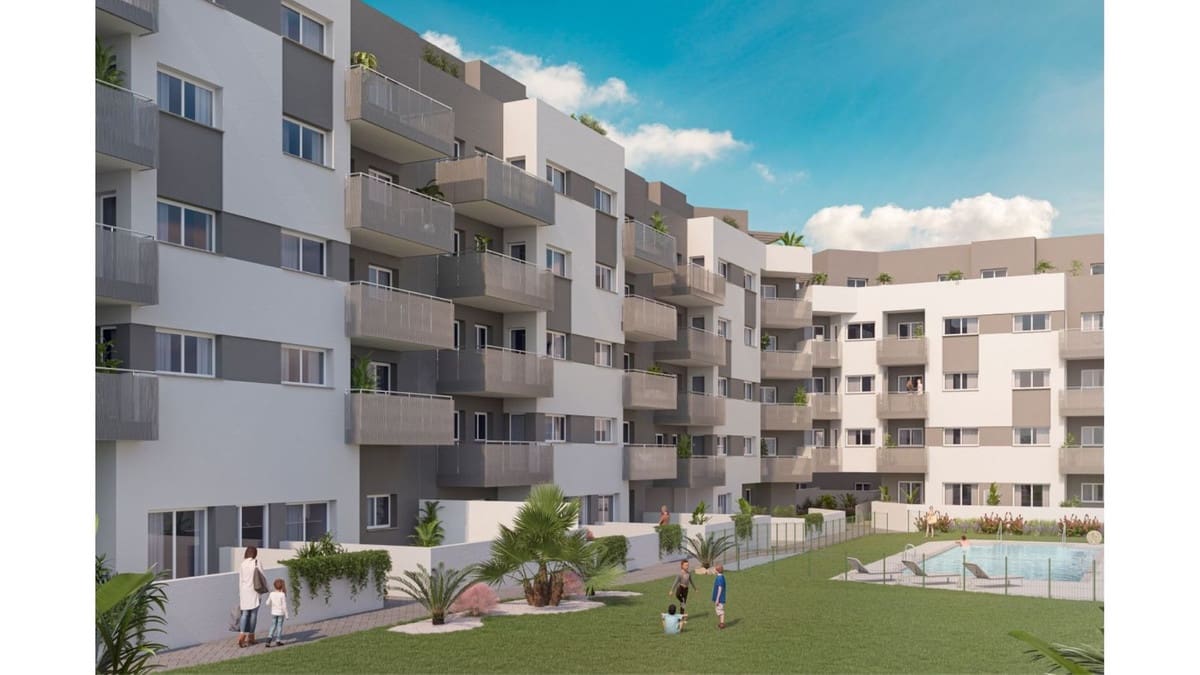 1 bedroom Flat for sale in Torre del Mar with pool garage - € 194,950 (Ref: 9486734)