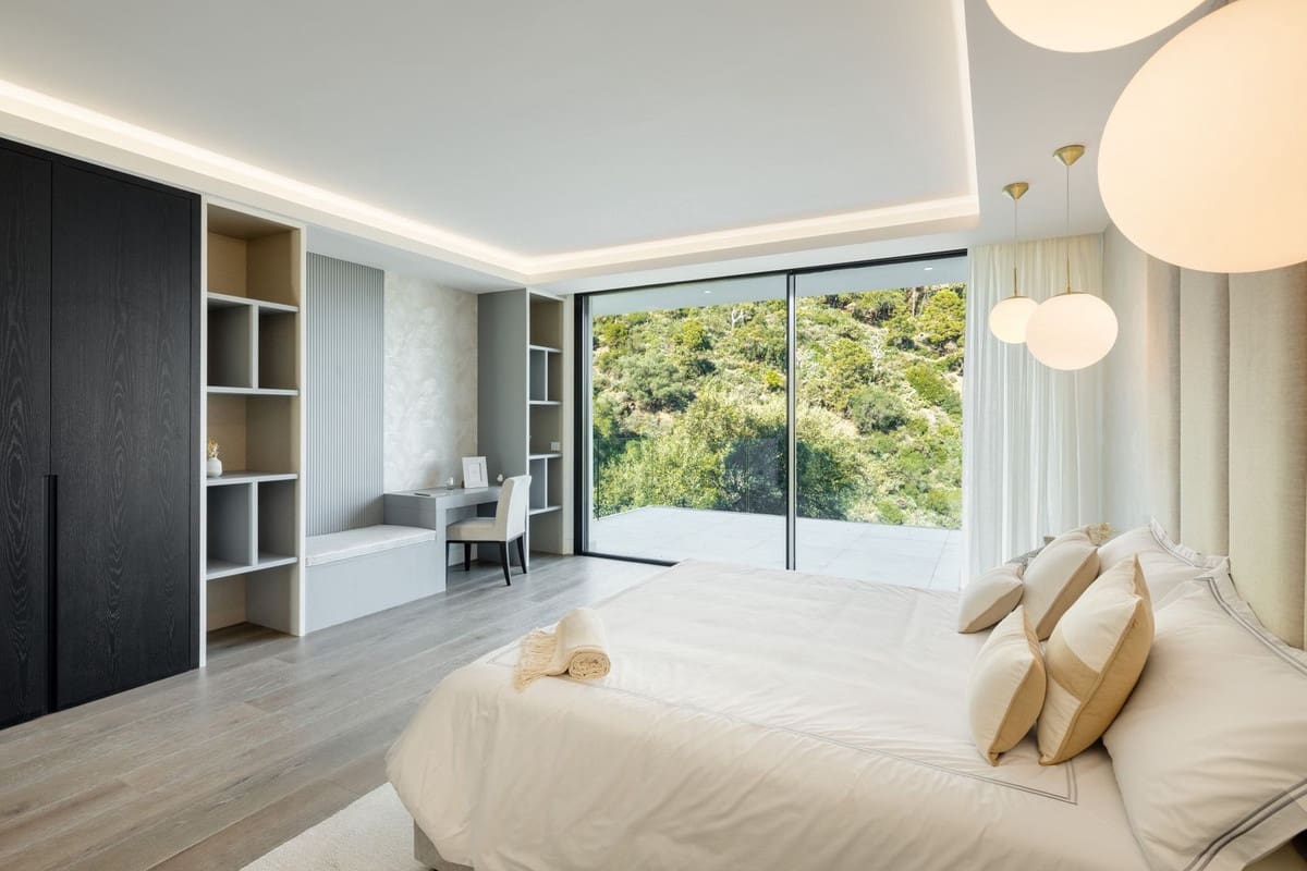 9 soverom Villa til salgs i La Zagaleta med svømmebasseng garasje - € 30 000 000 (Ref: 9488306)