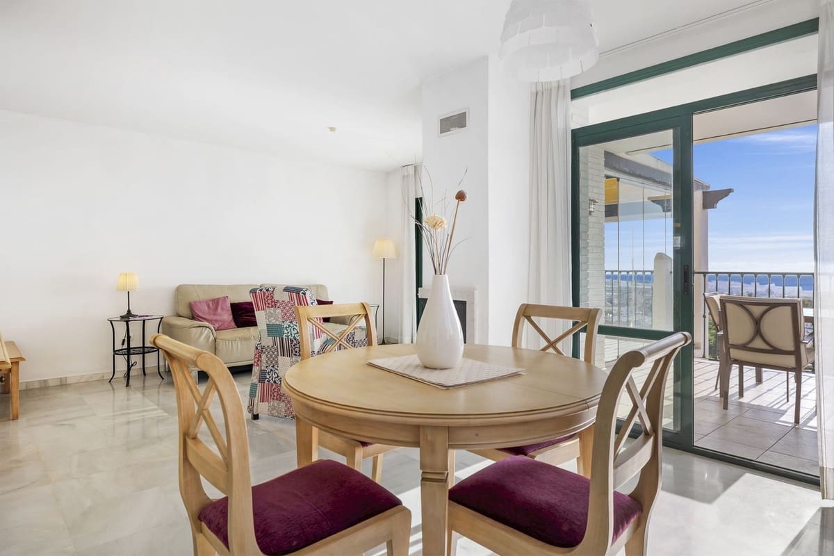 3 bedroom Semi-detached Villa for sale in Benalmadena with pool garage - € 540,000 (Ref: 9491247)