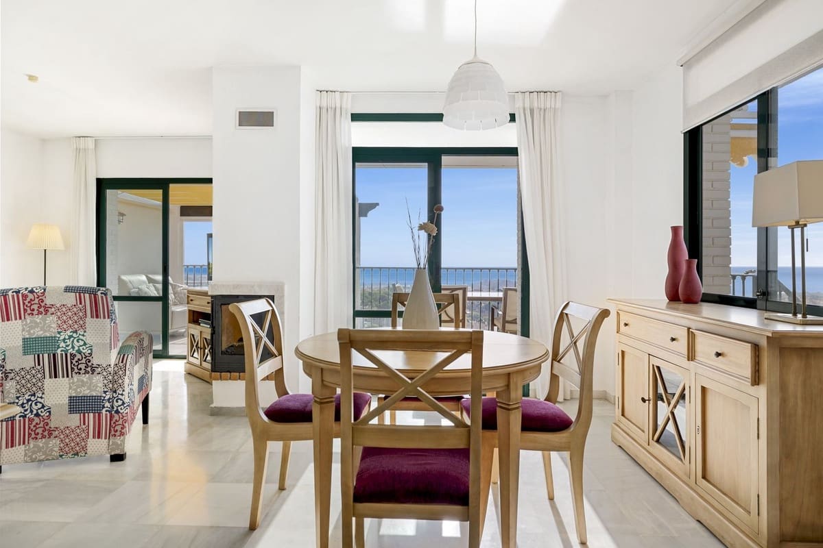 3 bedroom Semi-detached Villa for sale in Benalmadena with pool garage - € 540,000 (Ref: 9491247)