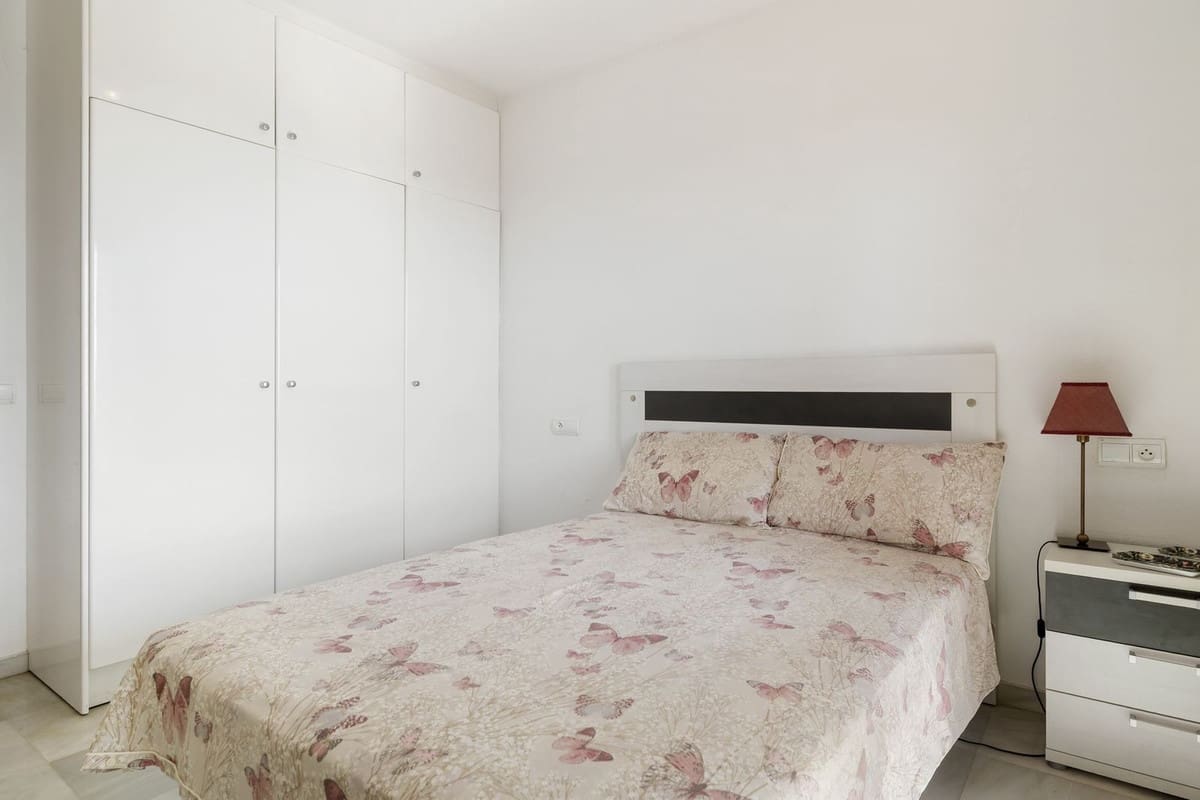 3 bedroom Semi-detached Villa for sale in Benalmadena with pool garage - € 540,000 (Ref: 9491247)