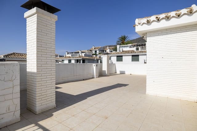 3 soverom Kjedet enebolig til salgs i Benalmádena pueblo, Benalmádena med svømmebasseng garasje - € 540 000 (Ref: 9491247)