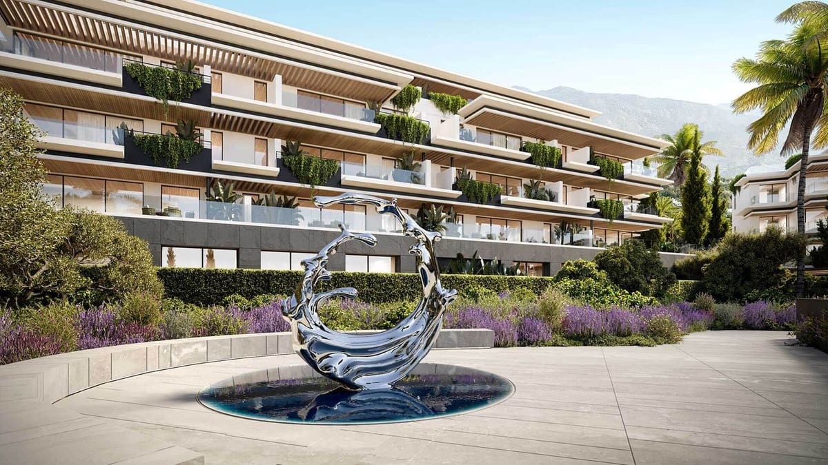 2 bedroom Flat for sale in Mijas with pool - € 648,000 (Ref: 9499702)