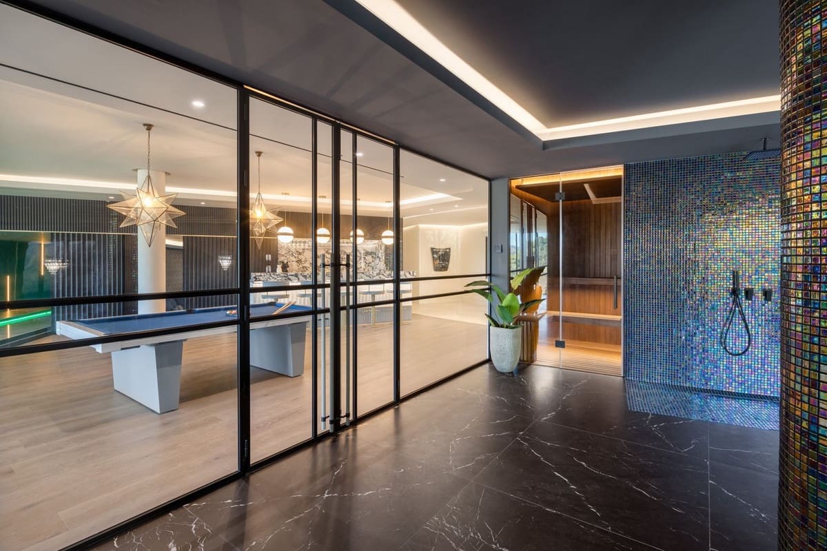 9 slaapkamer Villa te koop in La Zagaleta met zwembad garage - € 30.000.000 (Ref: 9502603)