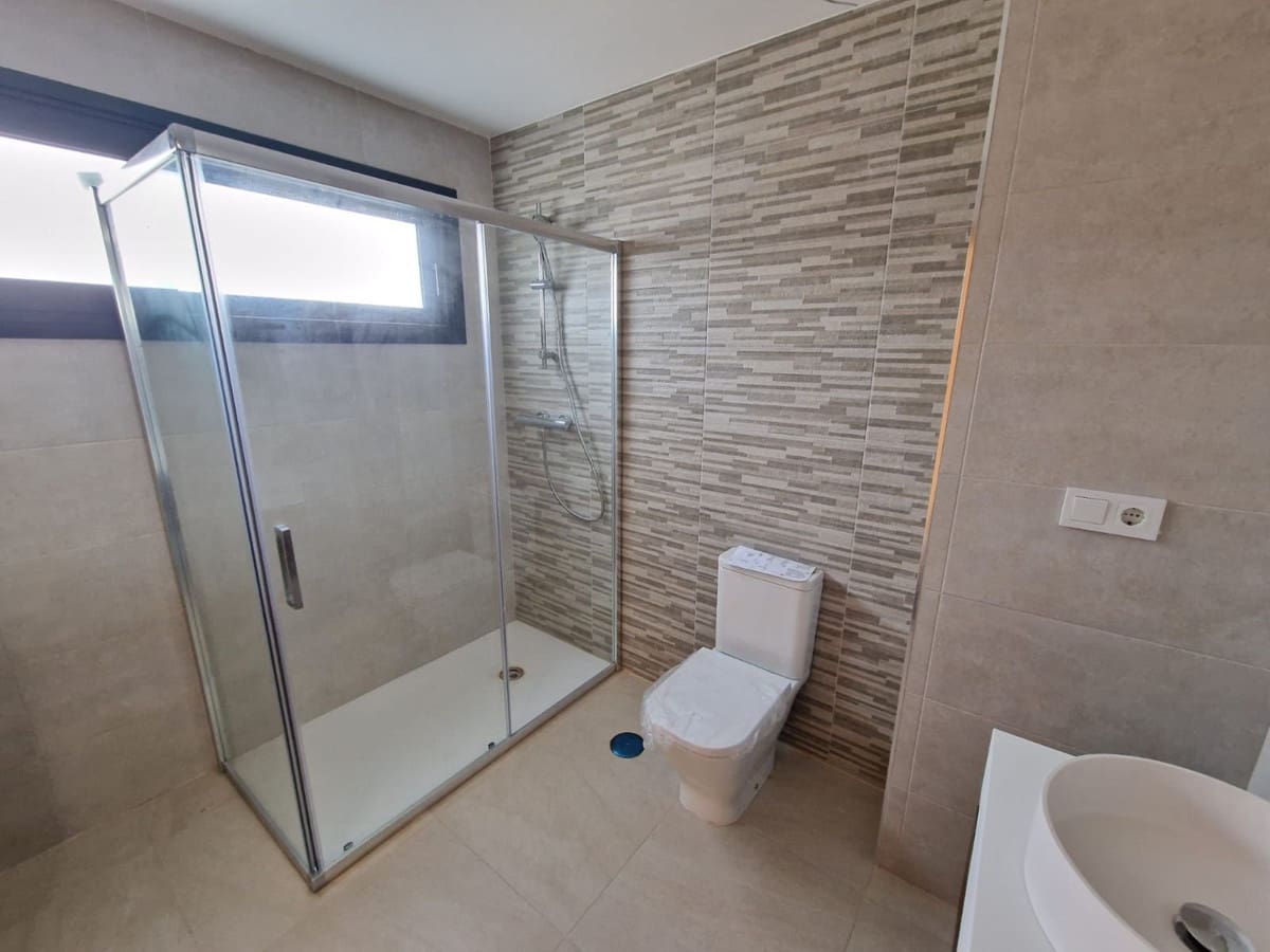 4 slaapkamer Villa te koop in Manilva met zwembad garage - € 730.000 (Ref: 9509210)