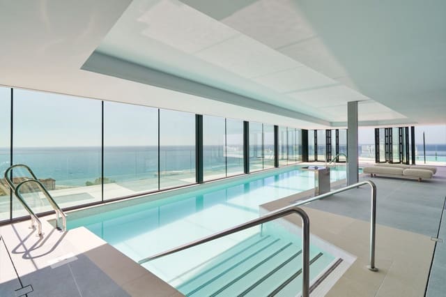 2 soverom Leilighet til salgs i Las Gaviotas  - Carvajal, Fuengirola med svømmebasseng garasje - € 1 100 000 (Ref: 9521294)