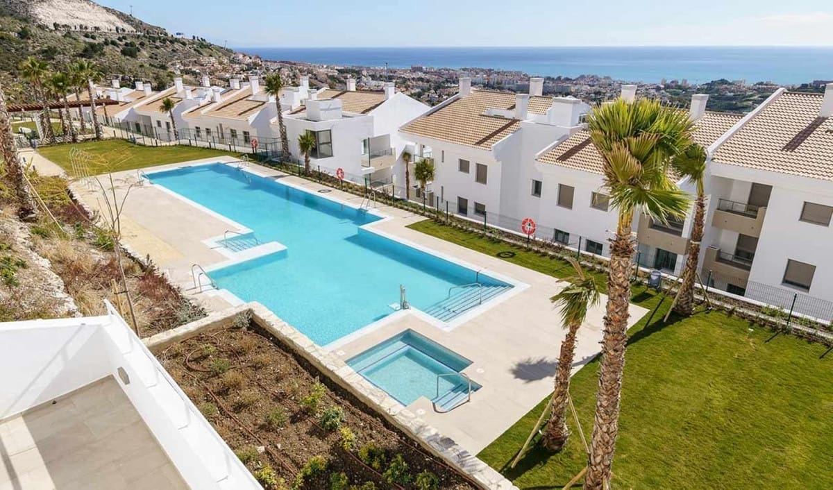 3 sypialnia Mieszkanie na sprzedaż w Benalmadena z basenem garażem - 685 000 € (Ref: 9529314)
