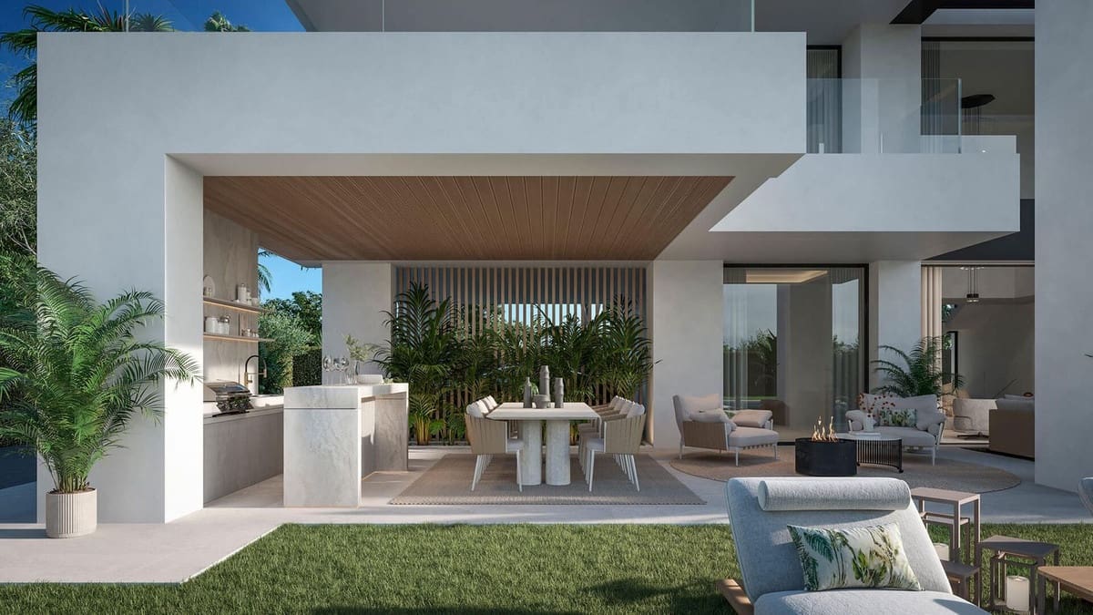 4 bedroom Villa for sale in Bel-Air with pool garage - € 2,195,000 (Ref: 9537295)