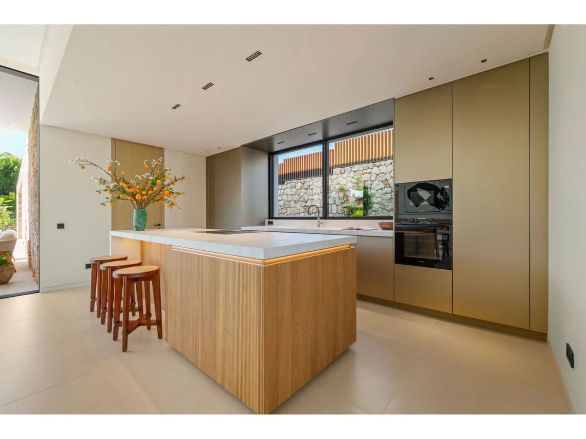 5 quarto Moradia para venda em Marbella com piscina garagem - 5 995 000 € (Ref: 9558661)