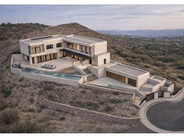 5 slaapkamer Villa te koop in Alhaurín el Grande met zwembad garage - € 2.280.000 (Ref: 9561693)