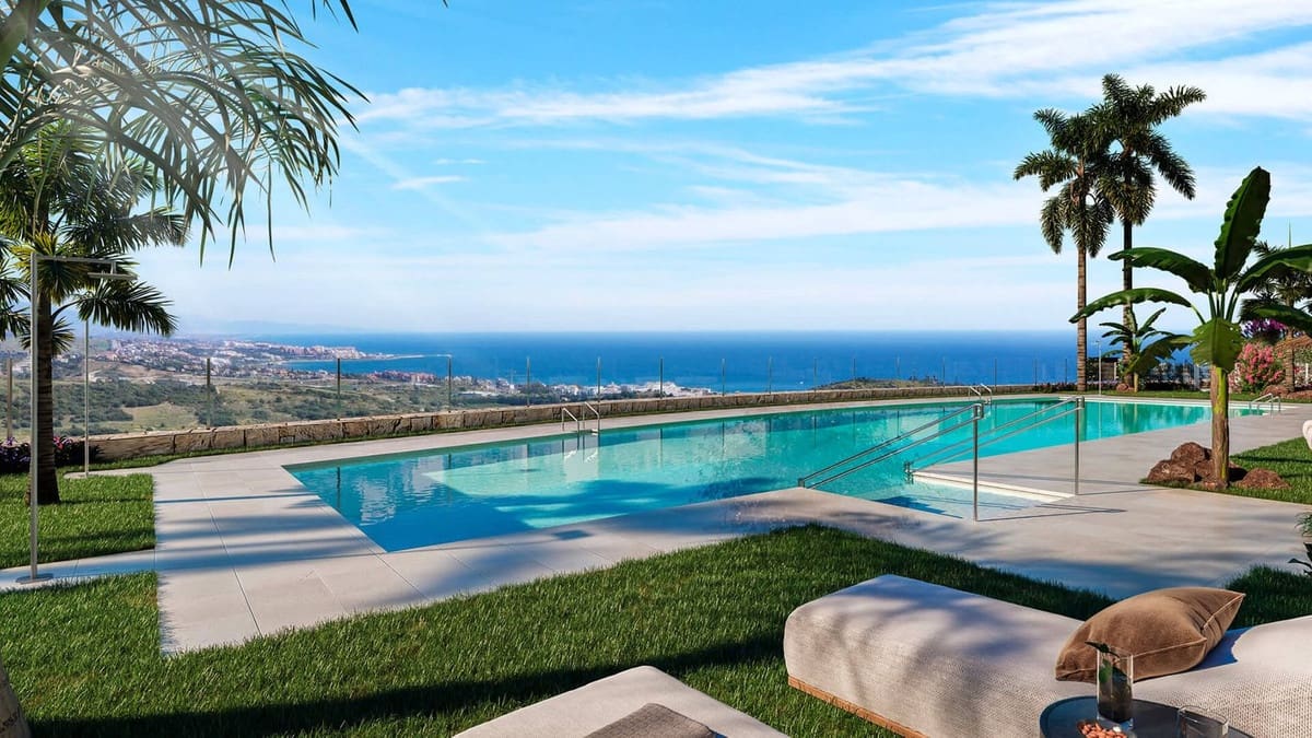 2 bedroom Apartment for sale in Casares with pool garage - € 584,500 (Ref: 9574547)