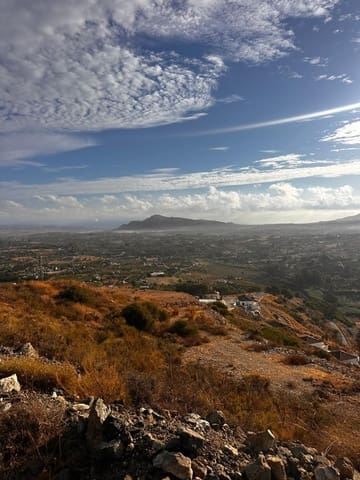 5 sypialnia Willa na sprzedaż w Alhaurín el Grande z basenem garażem - 2 280 000 € (Ref: 9574555)