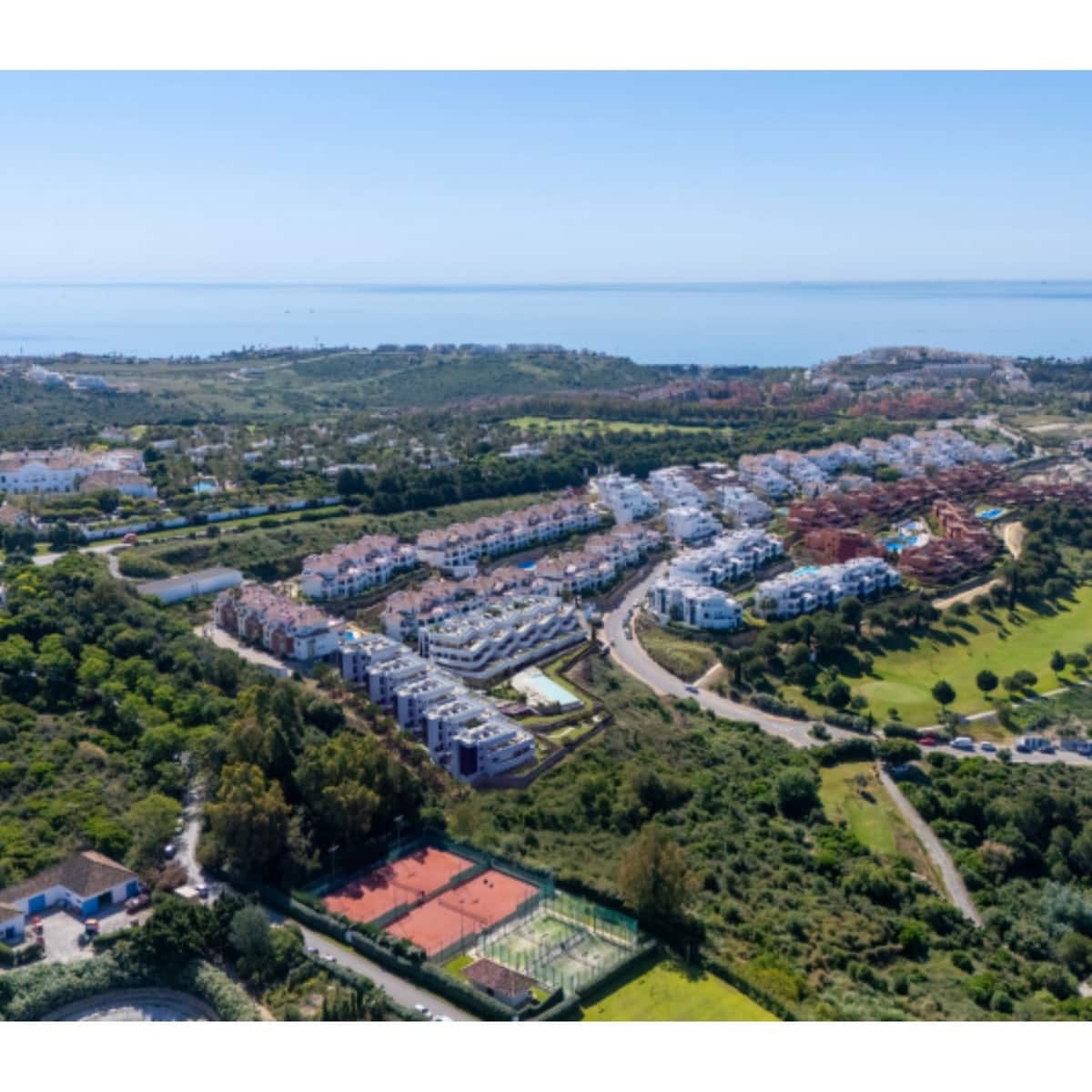 3 Zimmer Apartment zu verkaufen in Casares mit Pool Garage - 449.000 € (Ref: 9575236)