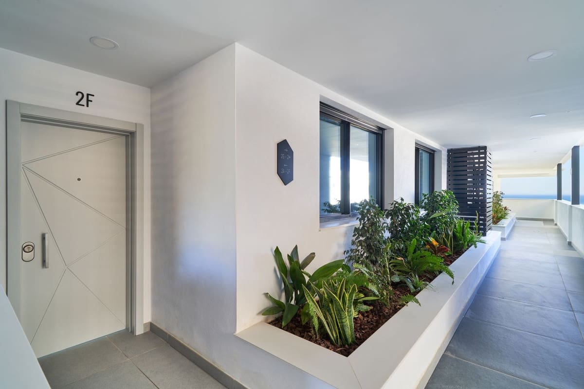 2 slaapkamer Appartement te koop in Fuengirola met zwembad garage - € 1.025.000 (Ref: 9576319)