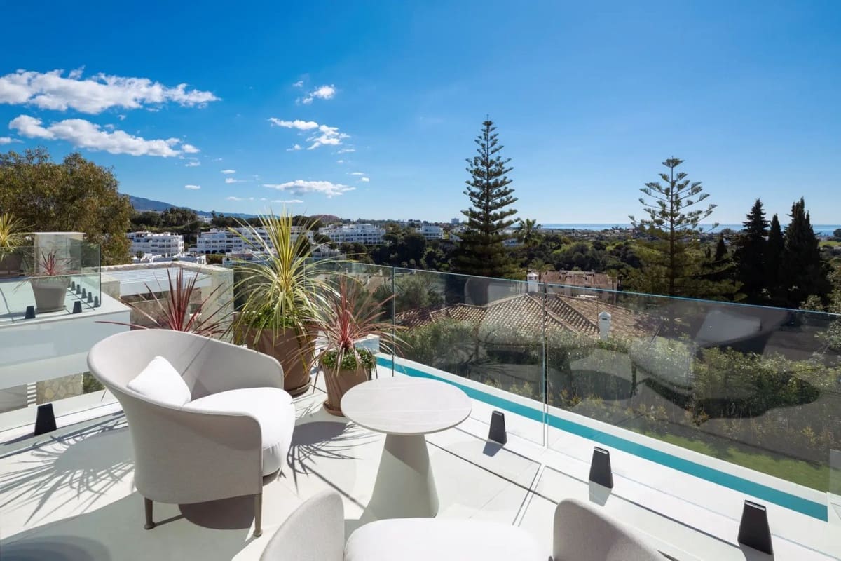 5 Zimmer Villa zu verkaufen in Benahavis mit Pool Garage - 5.750.000 € (Ref: 9576632)