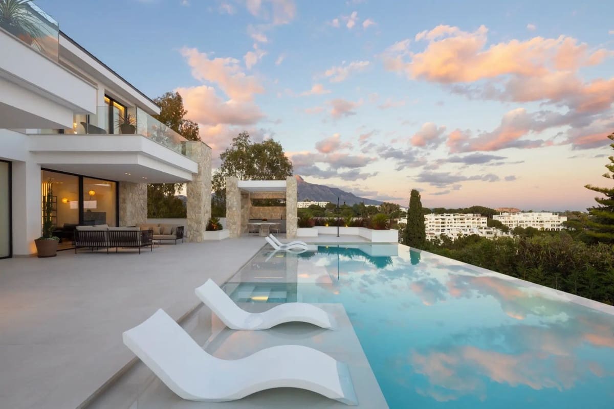 5 Zimmer Villa zu verkaufen in Benahavis mit Pool Garage - 5.750.000 € (Ref: 9576632)