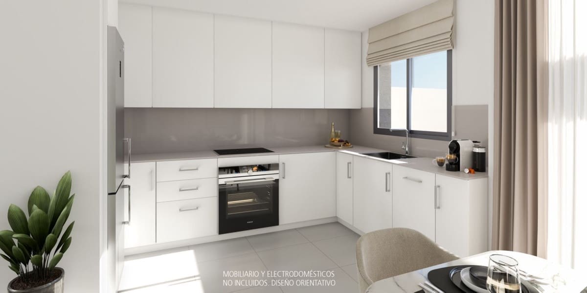 4 sypialnia Dom na sprzedaż w Torrox z basenem garażem - 420 000 € (Ref: 9578595)