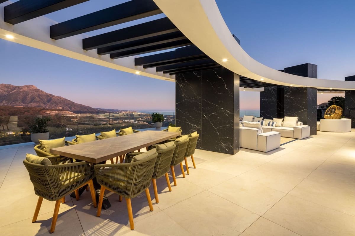 9 Zimmer Villa zu verkaufen in Benahavis mit Pool Garage - 30.000.000 € (Ref: 9578612)