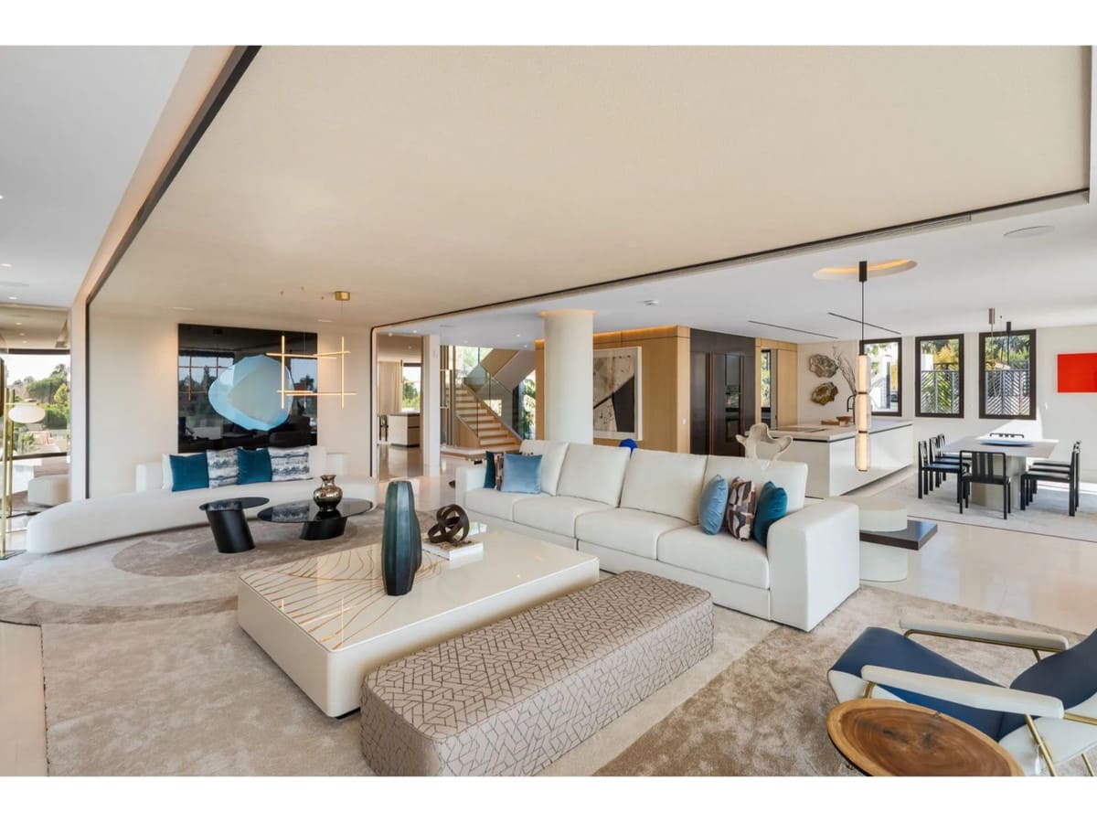 5 slaapkamer Villa te koop in Marbella met zwembad garage - € 14.995.000 (Ref: 9578885)